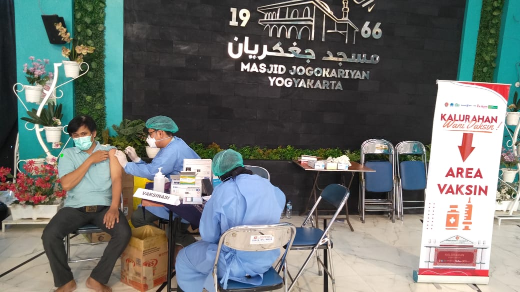 Percepatan Pelaksanaan Vaksinasi COVID-19 di Masjid Jogokariyan